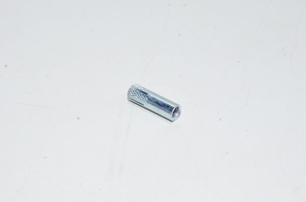 M6x1, RH, pyälletty teräsankkuri betonille, umpitiilelle ja kivelle *uusi*