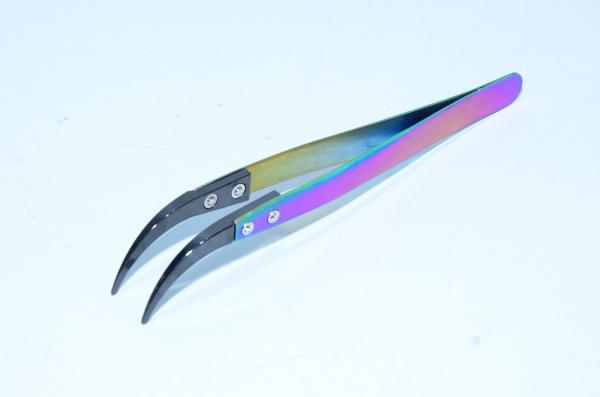 Kirjavat 128x10mm teräspinsetit 39mm kurvikkailla mustilla kiiltäväpintaisilla keraamisilla pinsetinkärjillä *uusi*