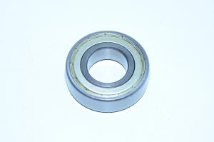 Koyo 6205ZZ 25x52x15mm kosketuksettomat metallitiivisteet, yksirivinen syväurakuulalaakeri *uusi*