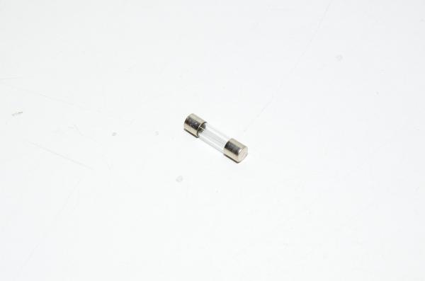 T800mA 5x20mm lasiputkisulake 250V *uusi*