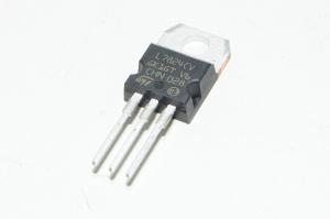 24V 1,5A 36W output 27-40VDC input STMicroelectronics L7824CV-DG linear positive voltage regulator TO-220 *new*