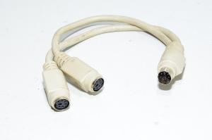 6pin uros MiniDIN - 2x 6pin naaras 180° DIN liitin sovitin PS/2 hiiren ja näppäimistön liittämiseen