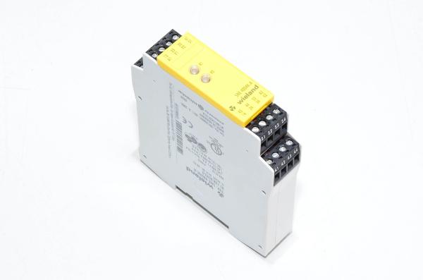 Wieland Electric SNE 4004K-A safety relay extension module 24VDC 240VAC 5A 2x NO