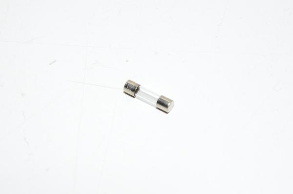 F630mA 5x20mm lasiputkisulake 250V *uusi*