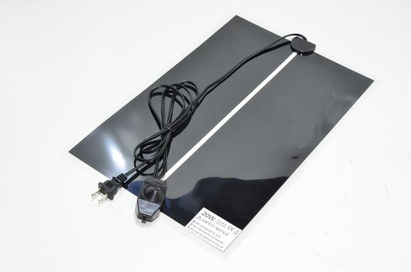 20W 2,17kΩ 230V 30-35°C lämpömatto tehonsäätimellä 420x280mm, polarisoitu NEMA 5-15 USA pistoke, 1.4m kaapeli *uusi*