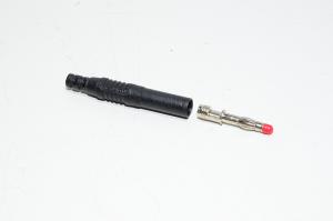 4mm musta uros turvabanaaniplugi, suora, juotettava, ei pinottava *uusi*
