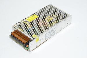 5VDC 30A 150W ulostulo, 100-120VAC/200-240VAC 6,2-1,6A sisääntulo S-150-5 hakkurivirtalähde