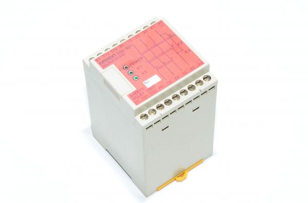 Omron G9S-301 turvarele 24VAC / 24VDC 240V 5A 3x NO 1X NC