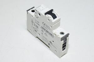10A 1-vaihe C-tyypin automaattisulake / johdonsuojakatkaisija Siemens 5SY41 C10 230VAC / 400VAC, musta vipu