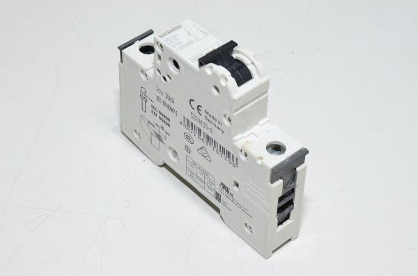 10A 1-phase C-type automatic fuse / circuit breaker Siemens 5SY41 C10 230VAC / 400VAC, black lever