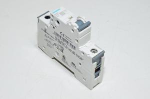 2A 1-vaihe C-tyypin automaattisulake / johdonsuojakatkaisija Siemens 5SY61 C2 230VAC / 400VAC, harmaa vipu