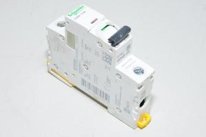 6A 1-vaihe C-tyypin automaattisulake / johdonsuojakatkaisija Schneider Electric iC60N Acti9 A9F74125 C6A 230VAC / 400VAC