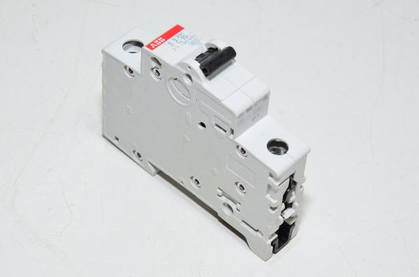 10A 1-vaihe C-tyypin automaattisulake / johdonsuojakatkaisija ABB S201 C10 230VAC / 400VAC