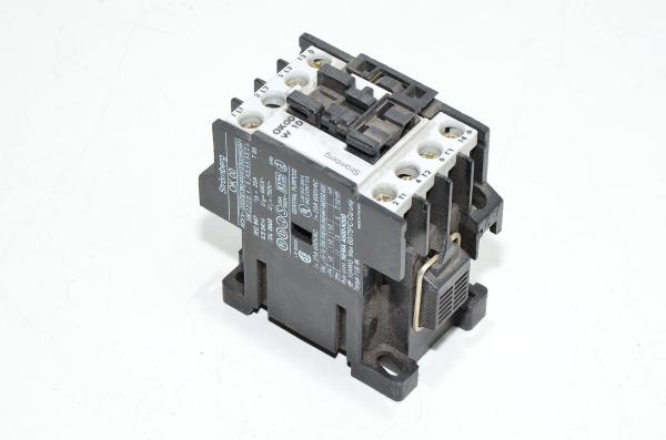 Strömberg OK 00 W 10 25A / 690VAC 220VAC 3x NO + 1x NO contactor