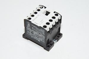 Moeller DILEM-01 20A / 690VAC 220VAC 3x NO + 1x NC kontaktori