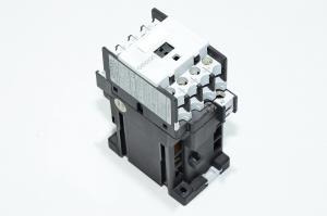 Omron J7K-BMA-10-D24V 20A / 690VAC, 24VDC, 3x NO + 1x NO kontaktori