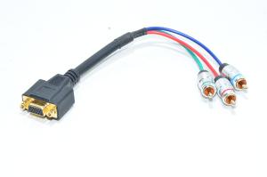 15pin sub DE-15F VGA signaalin muunnin 3x RCA uros tuloja