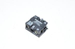 Schneider Electric XB2-B sarjan ZB2-BE101 kosketinelementti, 1x NO kärjet (normaalisti auki) *uusi*
