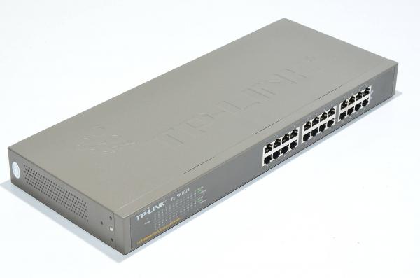 TP-Link TL-SF1024 24-port 10/100Mbps 19" 1U Rackmount Switch