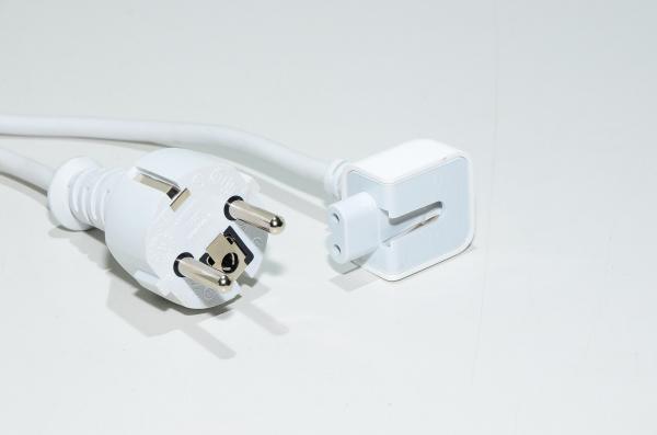 Apple ankanpää Volex APC70 virtalähteen liitinadaptorikaapeli Applen MagSafe virtalähteisiin 1,7m *uusi*