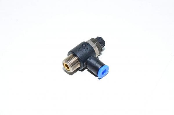 SMC AS2211F-01-04 musta kulmamallin vastusvastaventtiili tuloilman kuristuksella jossa liitin R1/8 kierteellä ja 4mm pikaliitin letkulle
